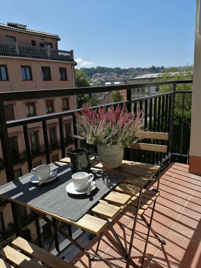 Belle Egia - Free Parking Apartment San Sebastian
