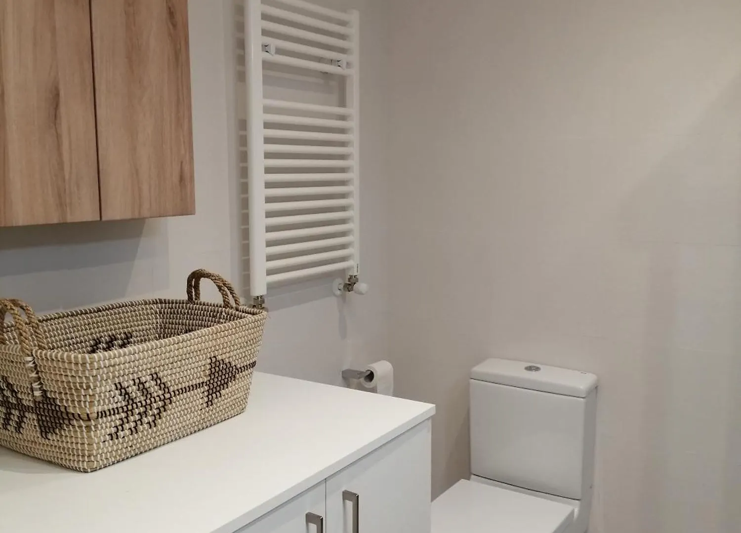 Belle Egia - Free Parking Apartment San Sebastian