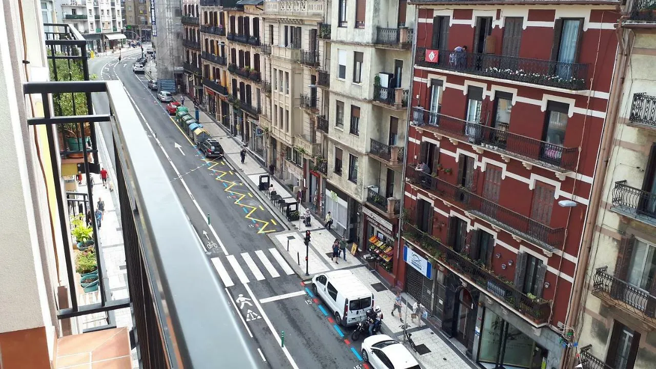 Belle Egia - Free Parking Apartment San Sebastian Spain