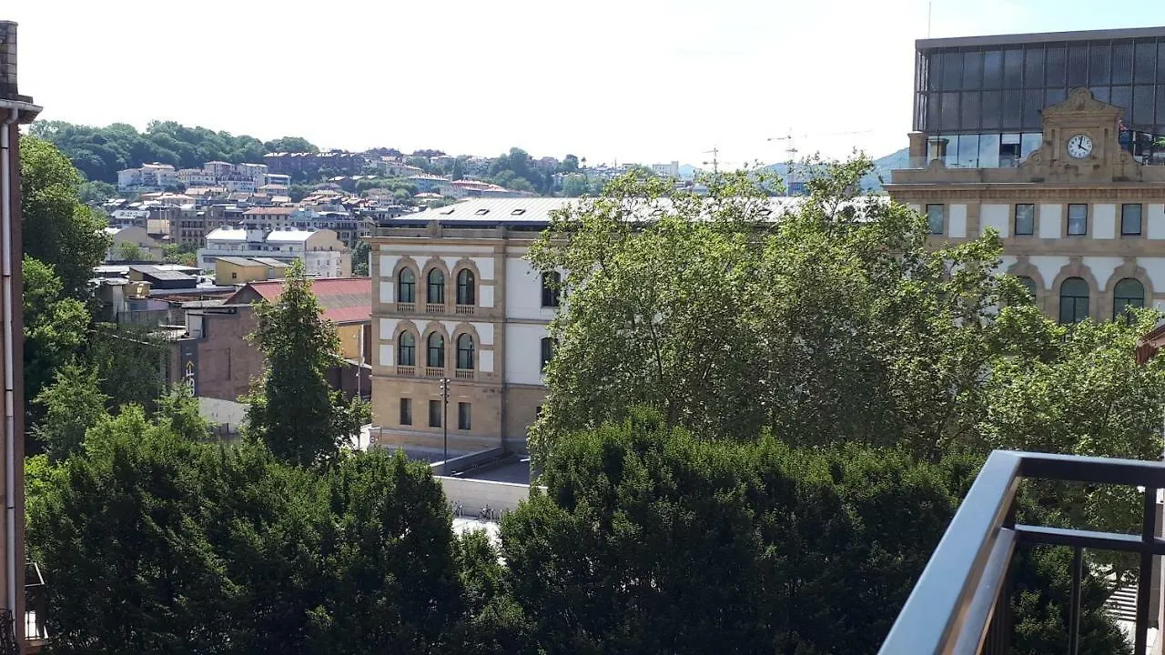 Belle Egia - Free Parking Apartment San Sebastian
